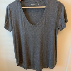 Abercrombie drapey v-neck tee
